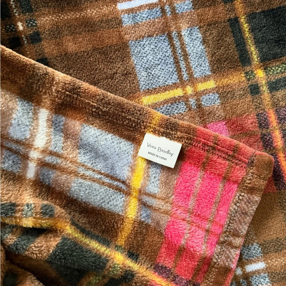 Vera Bradley Cozy Throw Plaid Blanket Pink Brown - Picture 3 of 5